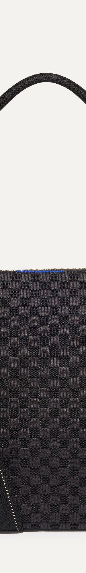 The Mini Zip Bucket - Black Sand